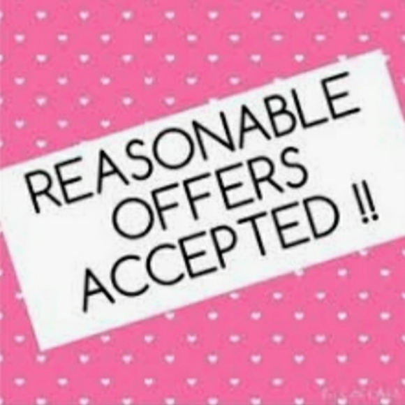 Meet your Posher, Pam - Picture 3 of 3